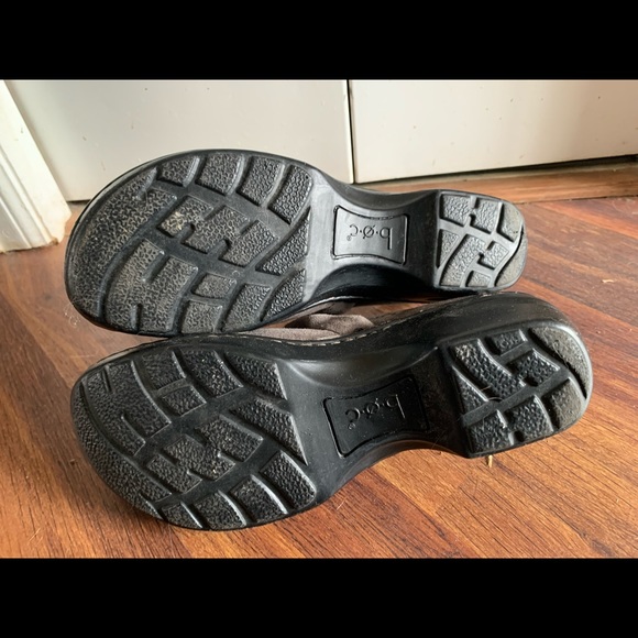 boc Grey Suede Clogs - Picture 4 of 6